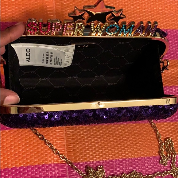 Purple purse - Picture 3 of 4